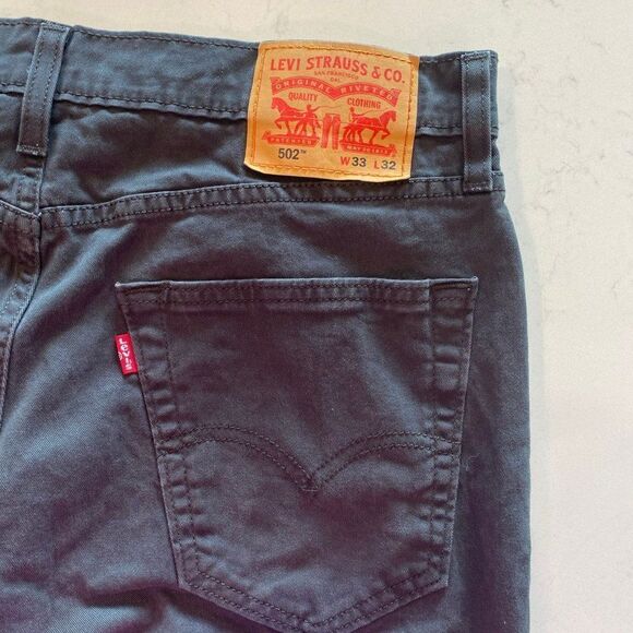 Levi's Classic 502 Taper Fit Red Tab Pants, Graphite Gray Faded Black, 33x30 - Picture 3 of 5